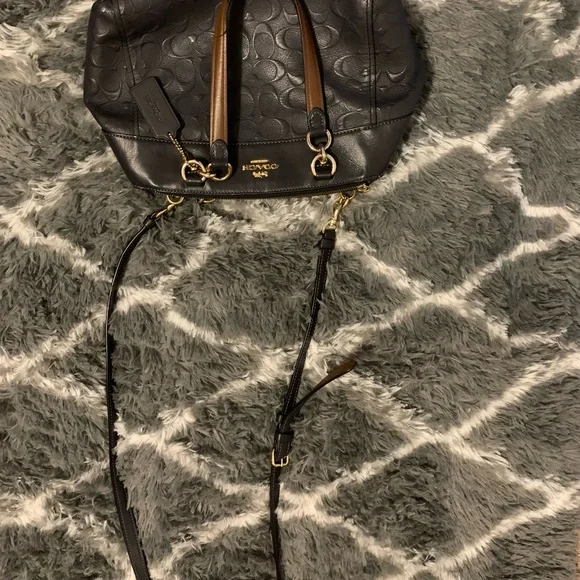 Vintage Coach Cross Body Purse - Picture 4 of 5